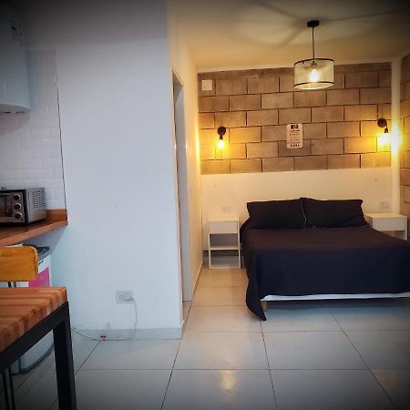Suite Ny, Moderno Departamento Monoambiente -15 Min Aerop Monte Grande Kültér fotó
