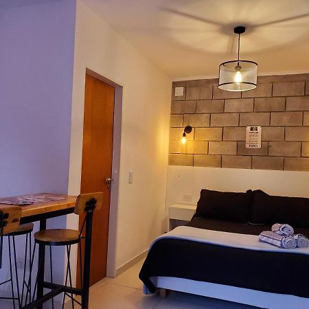 Suite Ny, Moderno Departamento Monoambiente -15 Min Aerop Monte Grande Kültér fotó