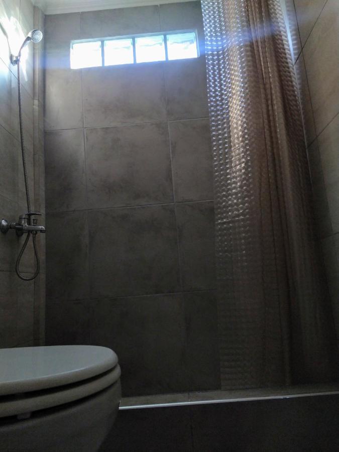 Suite Ny, Moderno Departamento Monoambiente -15 Min Aerop Monte Grande Kültér fotó